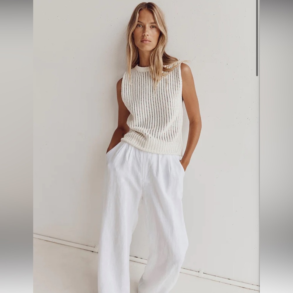 Dishh Denny Crotchet Off white Knot Top